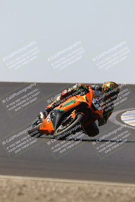 media/Sep-06-2025-CRA (Sat) [[cd32356307]]/Races/Race 4/